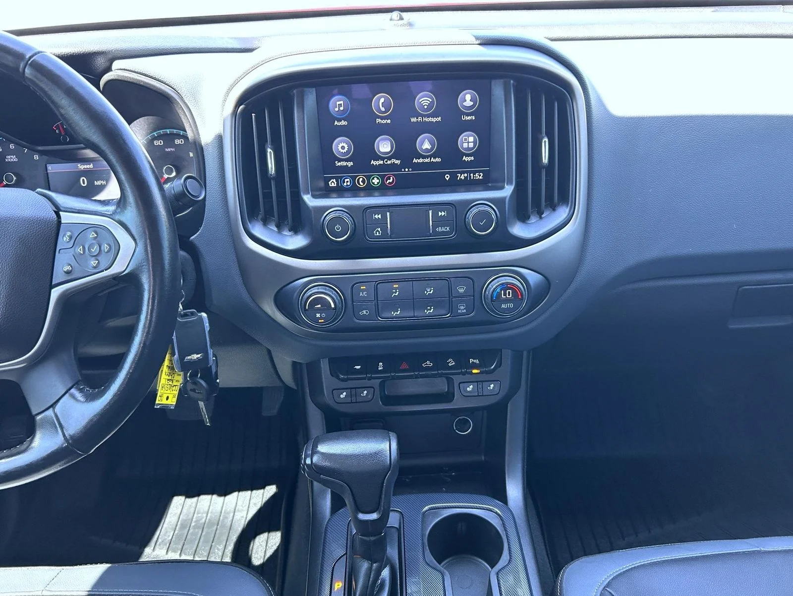 2021 Chevrolet Colorado Z71 - Photo 12