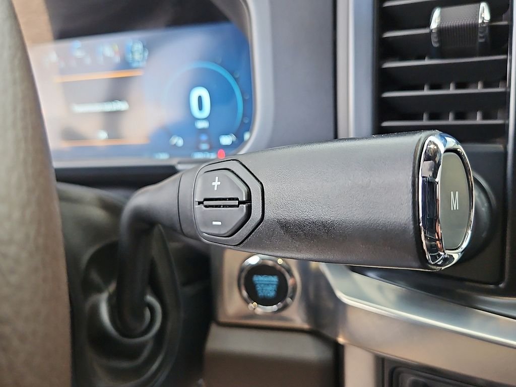 Used 2026 Agate Black Metallic Ford King Ranch image 24