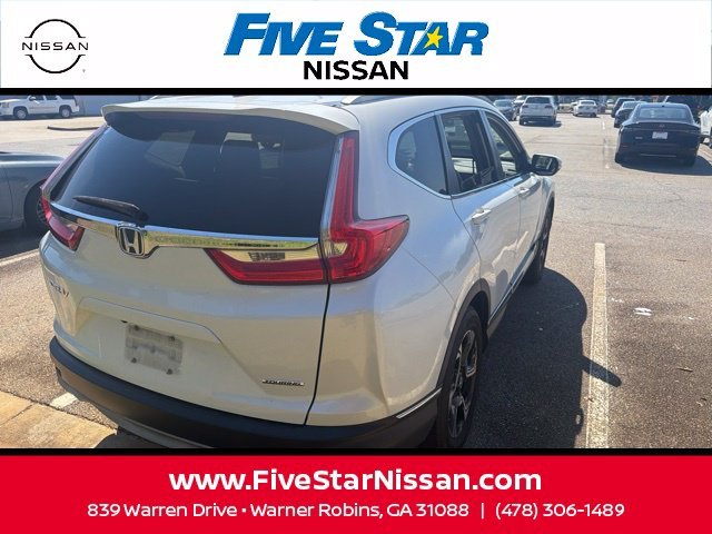Used 2018 White Honda Touring image 13