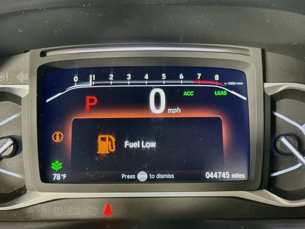 Certified Used 2023 White Honda Elite image 17