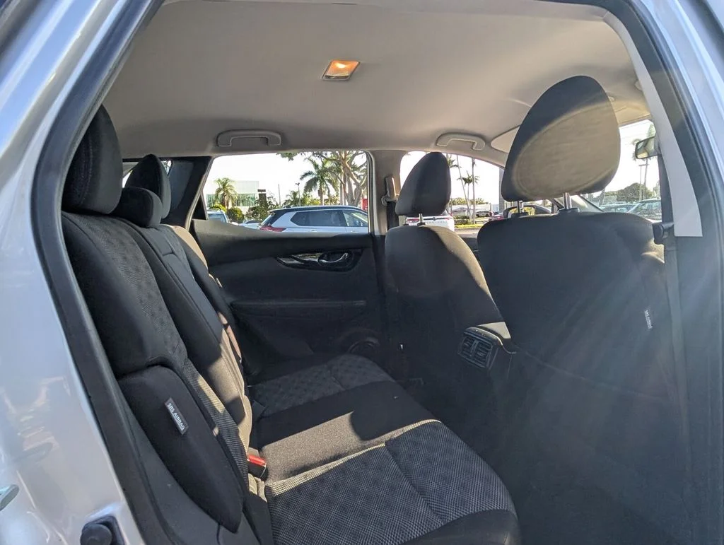 Used 2021 Silver Nissan SV image 17