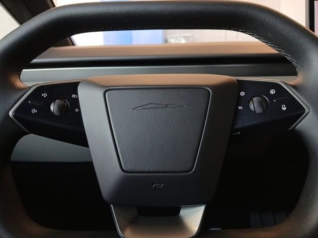 Used 2025 Silver Tesla Base image 26