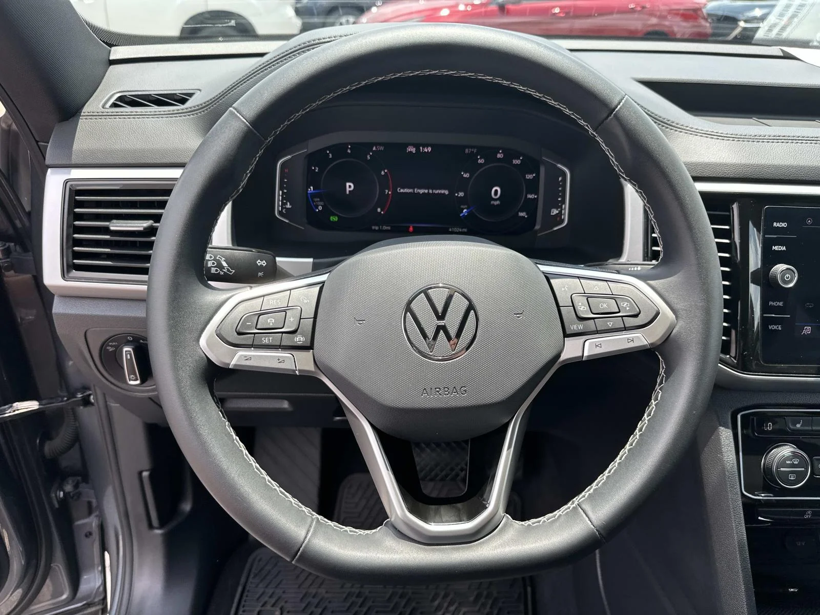 Used 2022 Gray Volkswagen 3.6L V6 SE w/Technology image 13