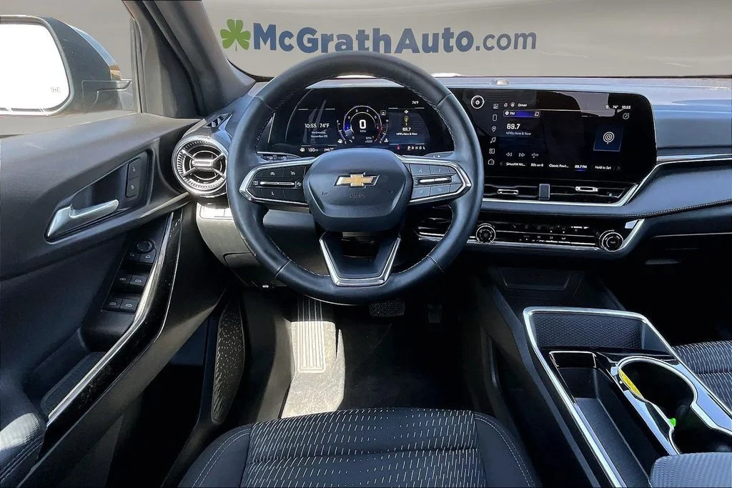 2025 Chevrolet Equinox LT - Photo 10