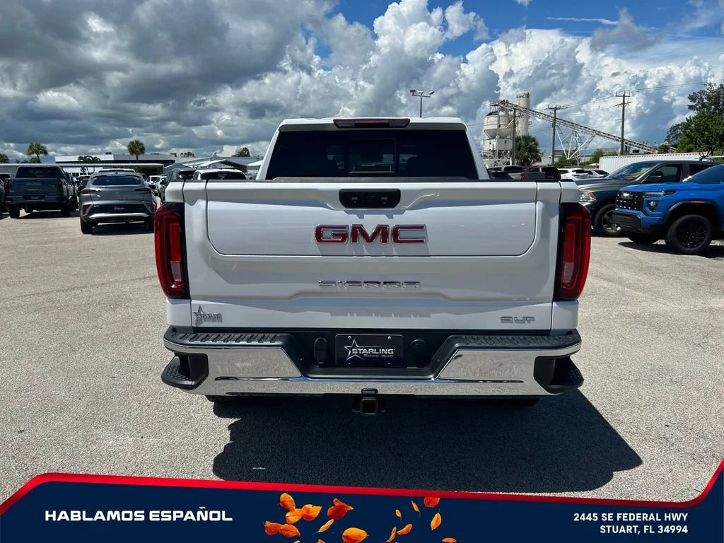 Used 2024 White Frost Tricoat GMC SLT image 6