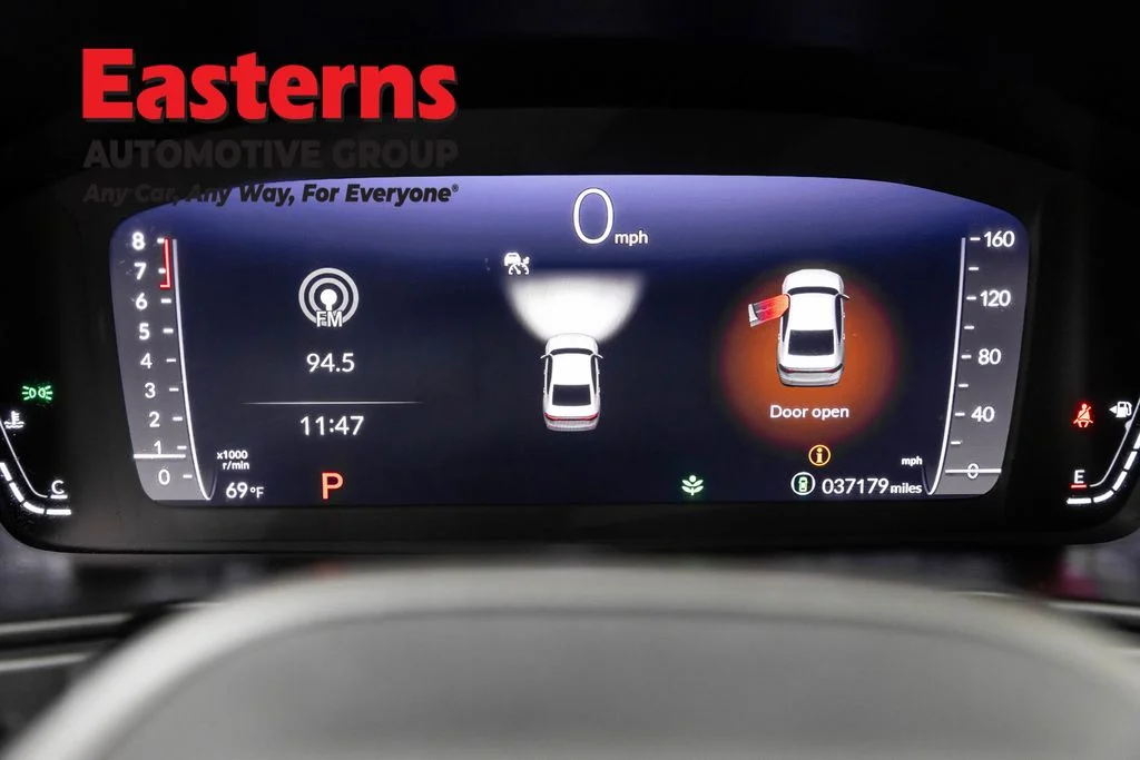 Used 2024 White Honda LX image 17