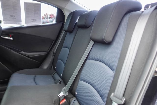 Certified Used 2017  Toyota Base image 28