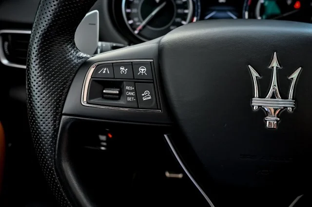 Used 2022 GRAY Maserati Modena image 39