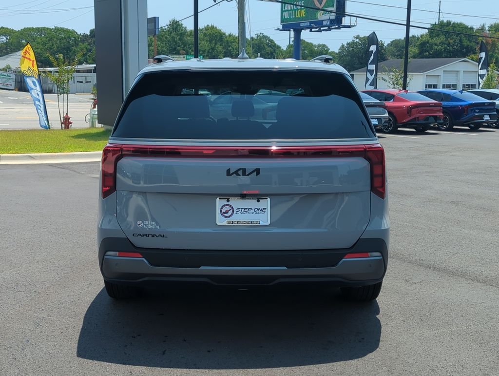 New 2026 Ceramic Silver Kia SX image 6