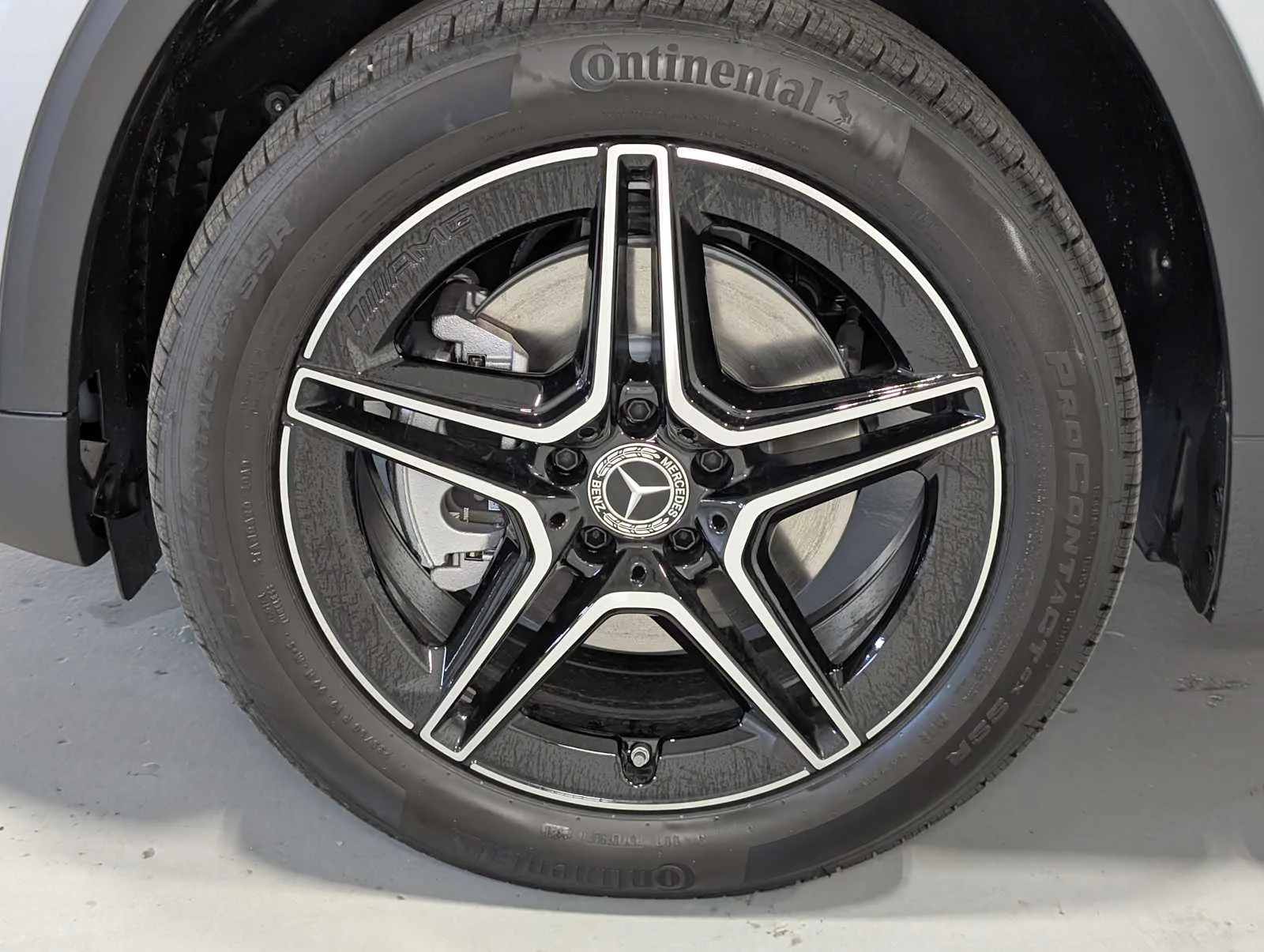 New 2026 Cirrus Silver Metallic Mercedes-Benz GLA 250 image 3