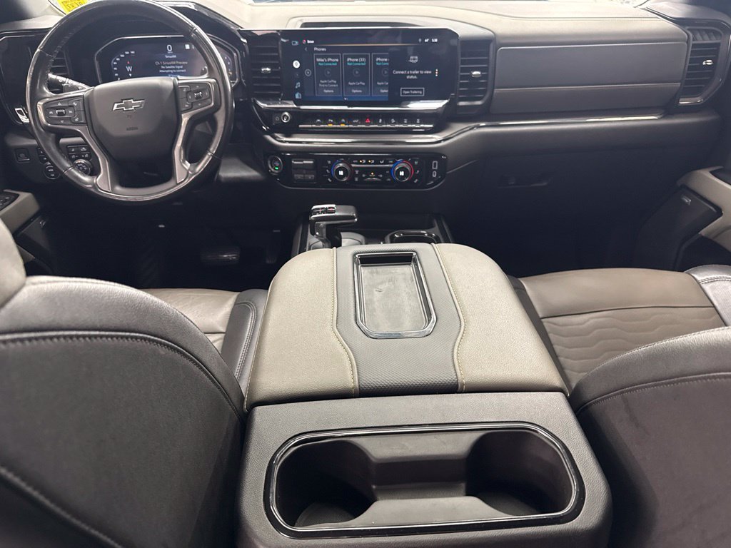 Used 2022 Gray Chevrolet ZR2 image 17
