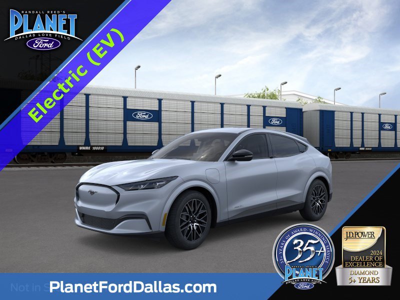 2026 Ford Mustang-Mach-e Premium's photo