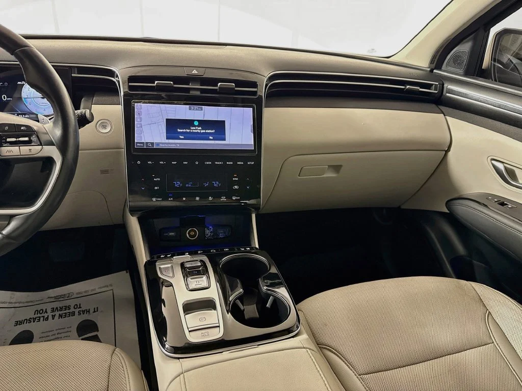 Used 2022 Black Hyundai Limited image 30