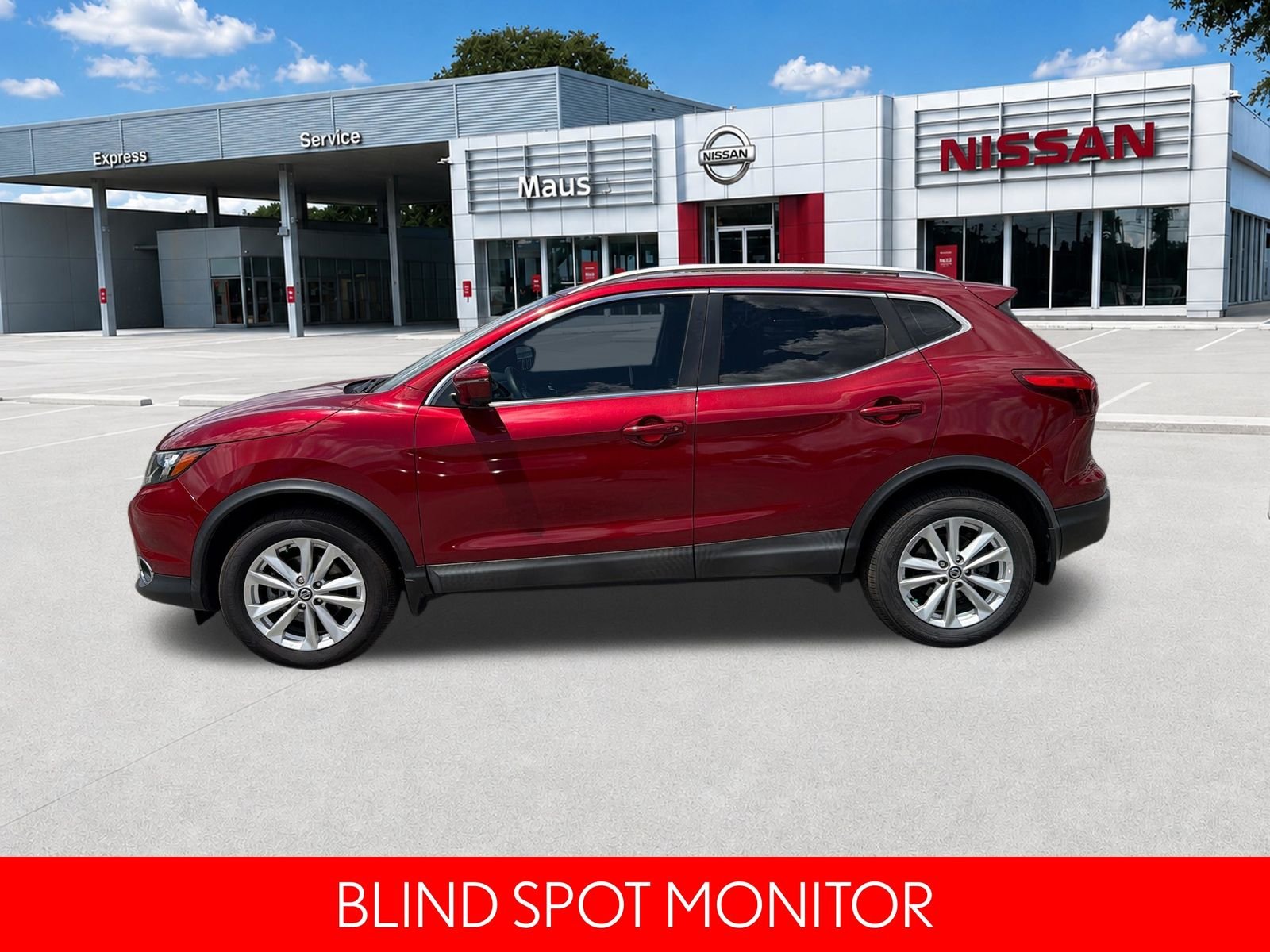 Used 2019 Red Nissan SV image 7