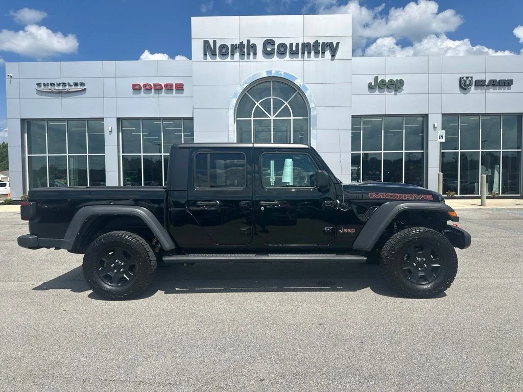 2023 Jeep Gladiator Mojave's photo