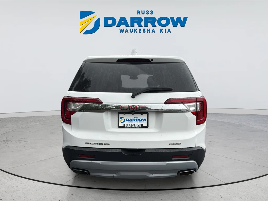 Used 2020 White GMC SLE image 4