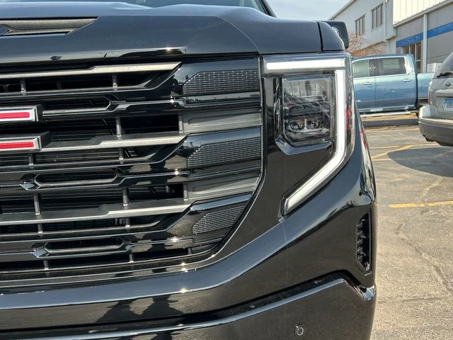 New 2026 Onyx Black GMC Elevation image 4
