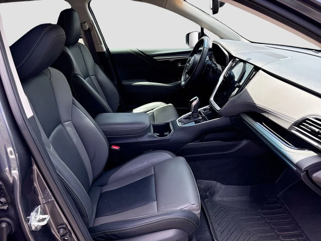 Used 2022 Gray Metallic Subaru Onyx Edition XT image 28