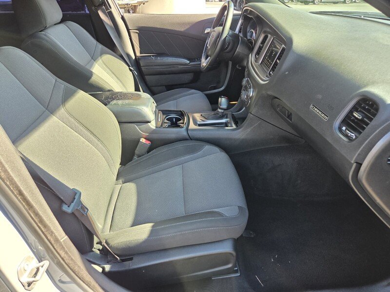 Used 2022 Gray Dodge SXT image 21