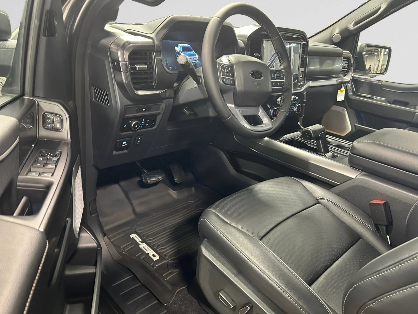 New 2026 Carbonized Grey Metallic Ford Lariat image 13