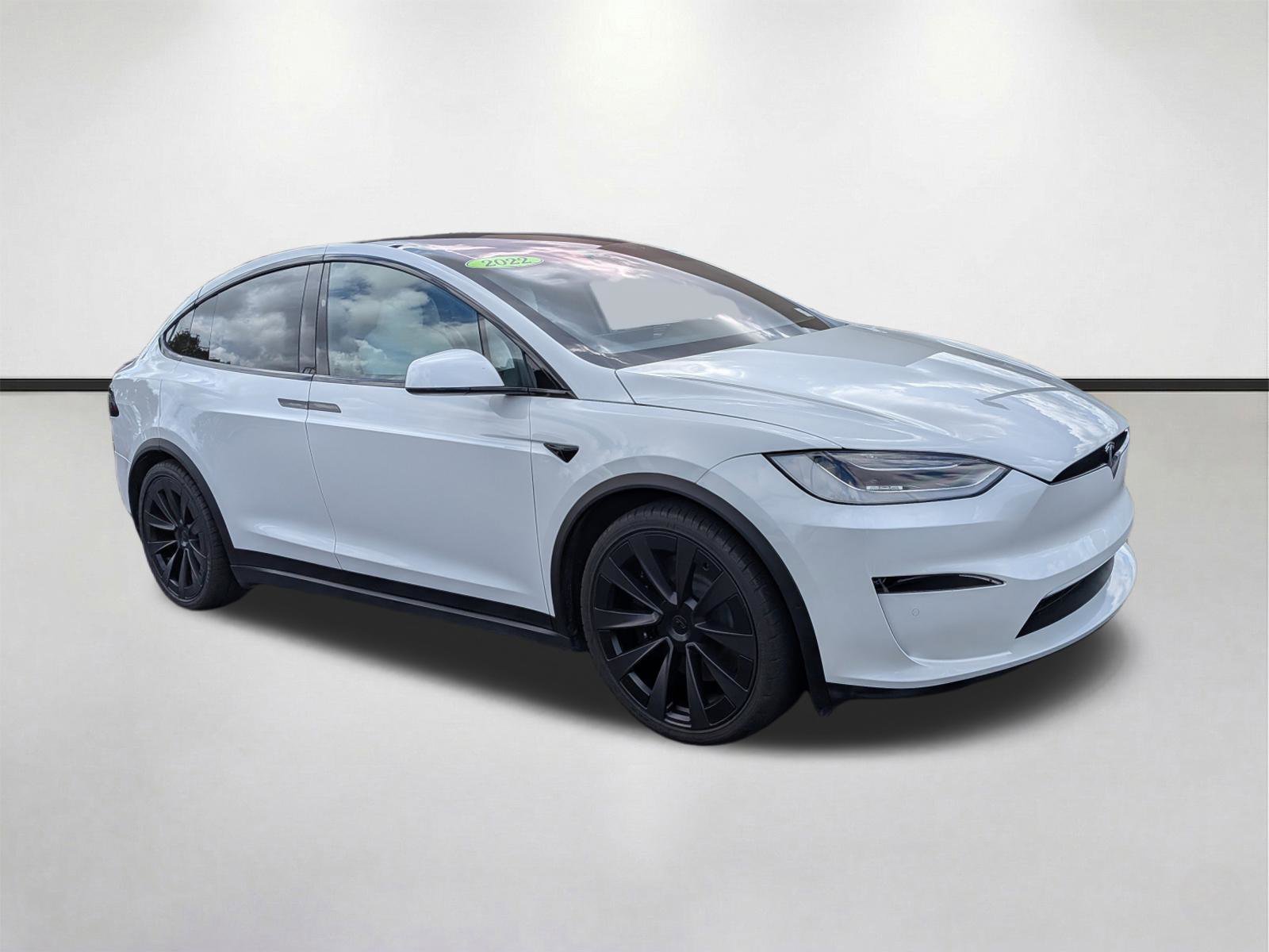 2022 Tesla Model X Plaid's photo