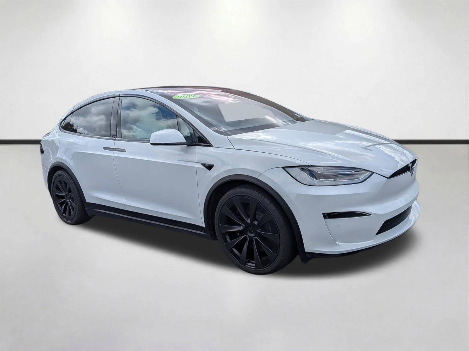 2022 Tesla Model X Plaid's photo