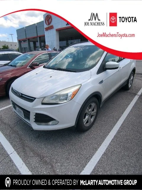 2016 Ford Escape SE's photo