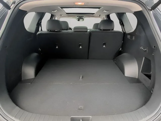Used 2023 Gray Hyundai SEL Premium image 42