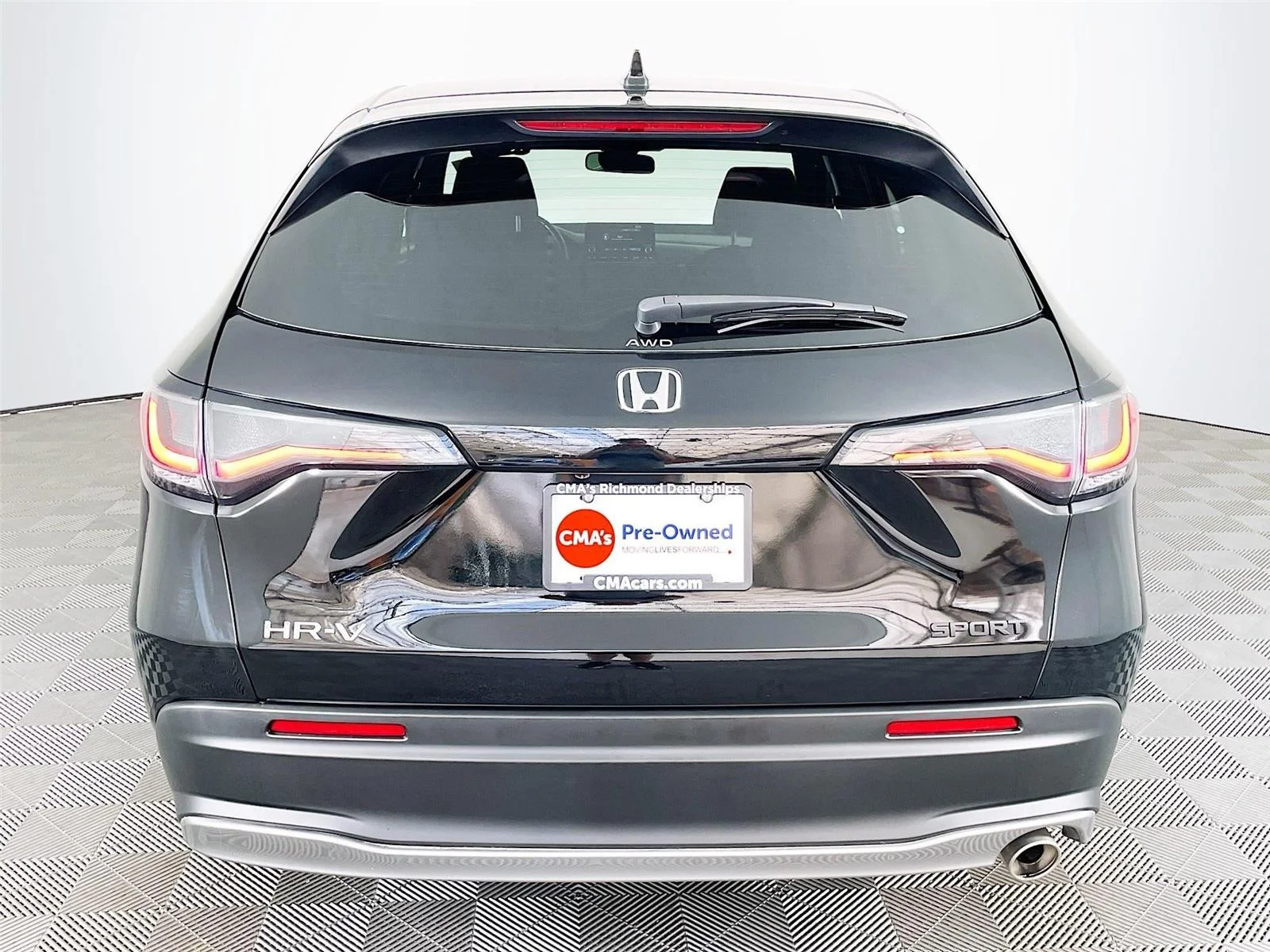 Used 2023 Crystal Black Pearl Honda Sport image 9