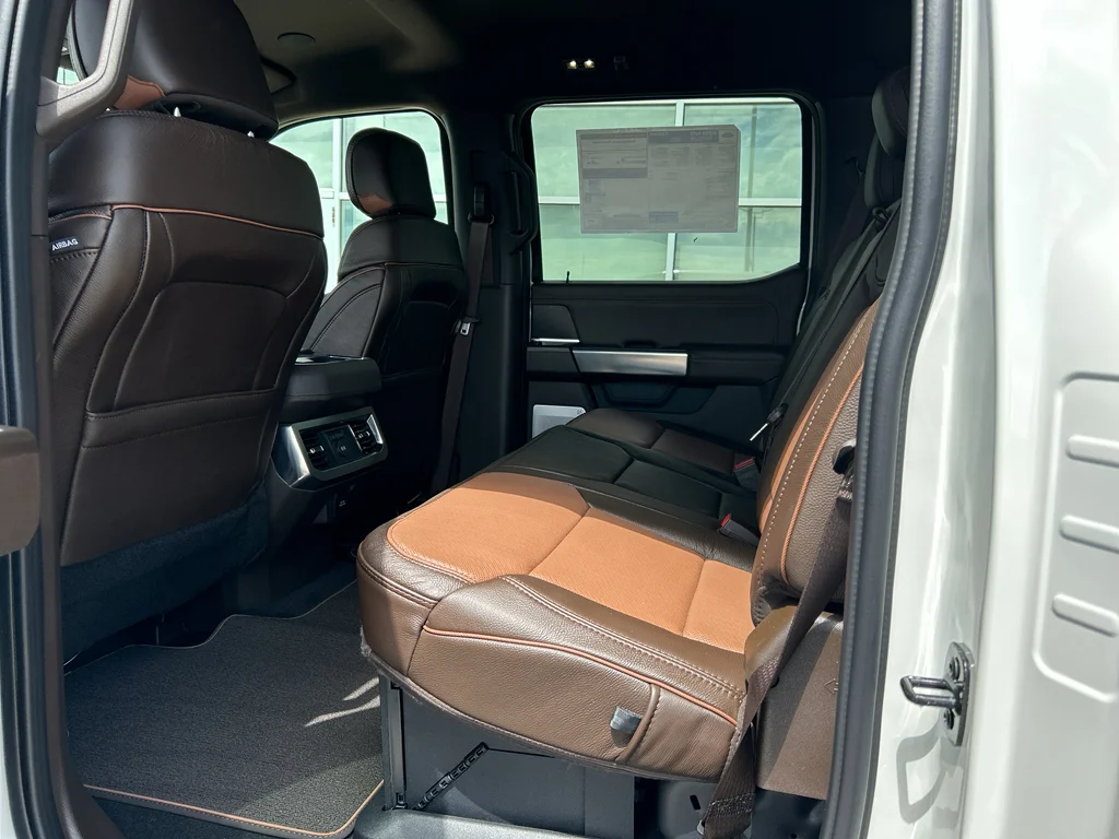 New 2026 Star White Metallic Tri-Coat Ford F-350® King Ranch® image 23