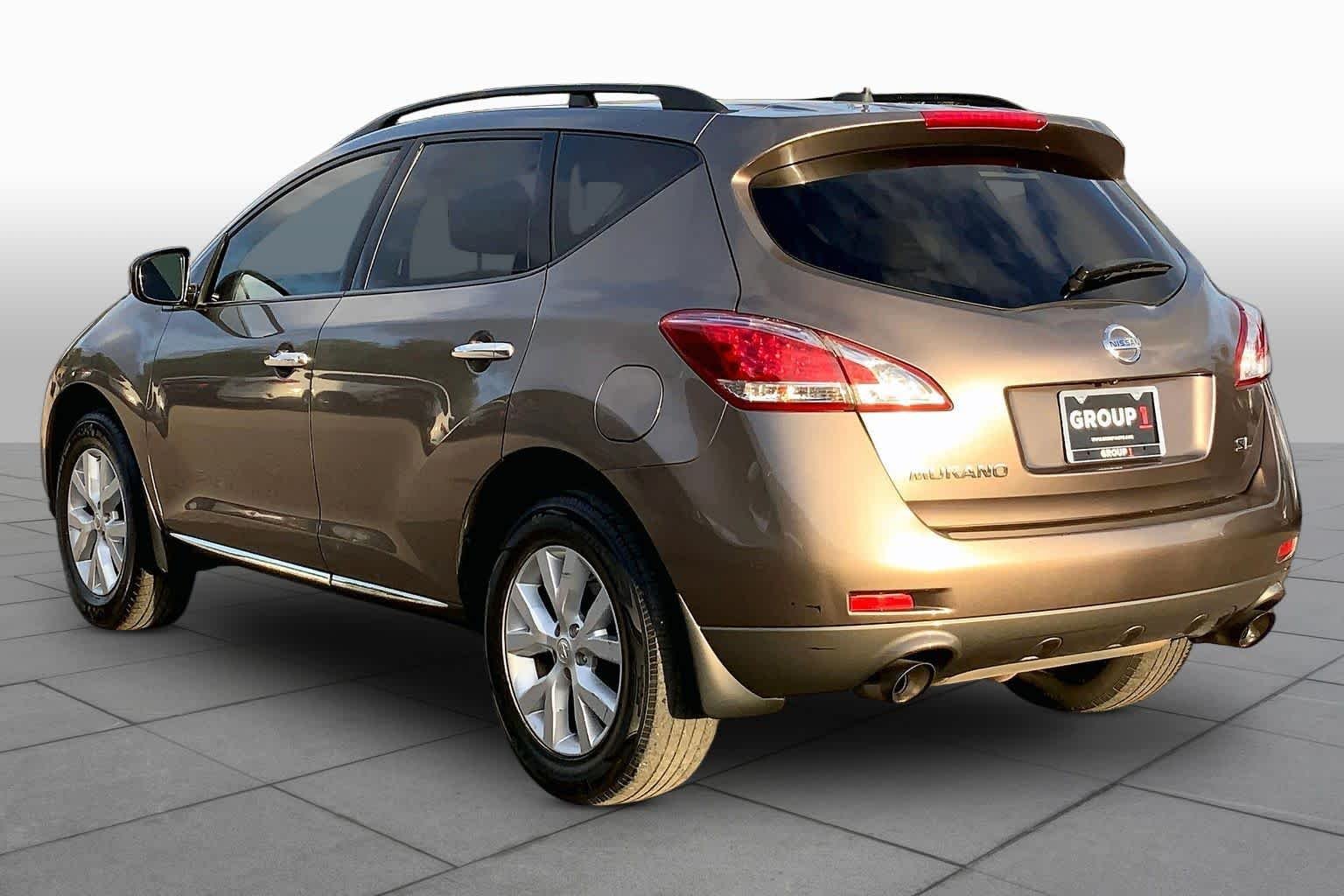 Used 2012 Tinted Bronze Metallic Nissan SL image 11