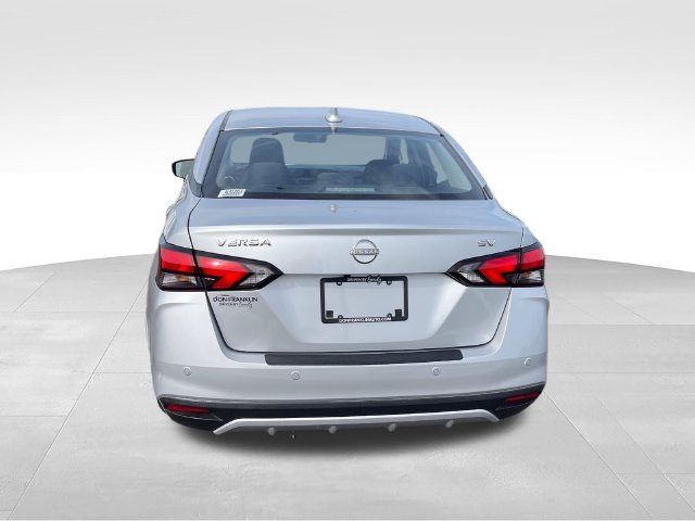 Used 2024 Silver Nissan 1.6 SV image 4