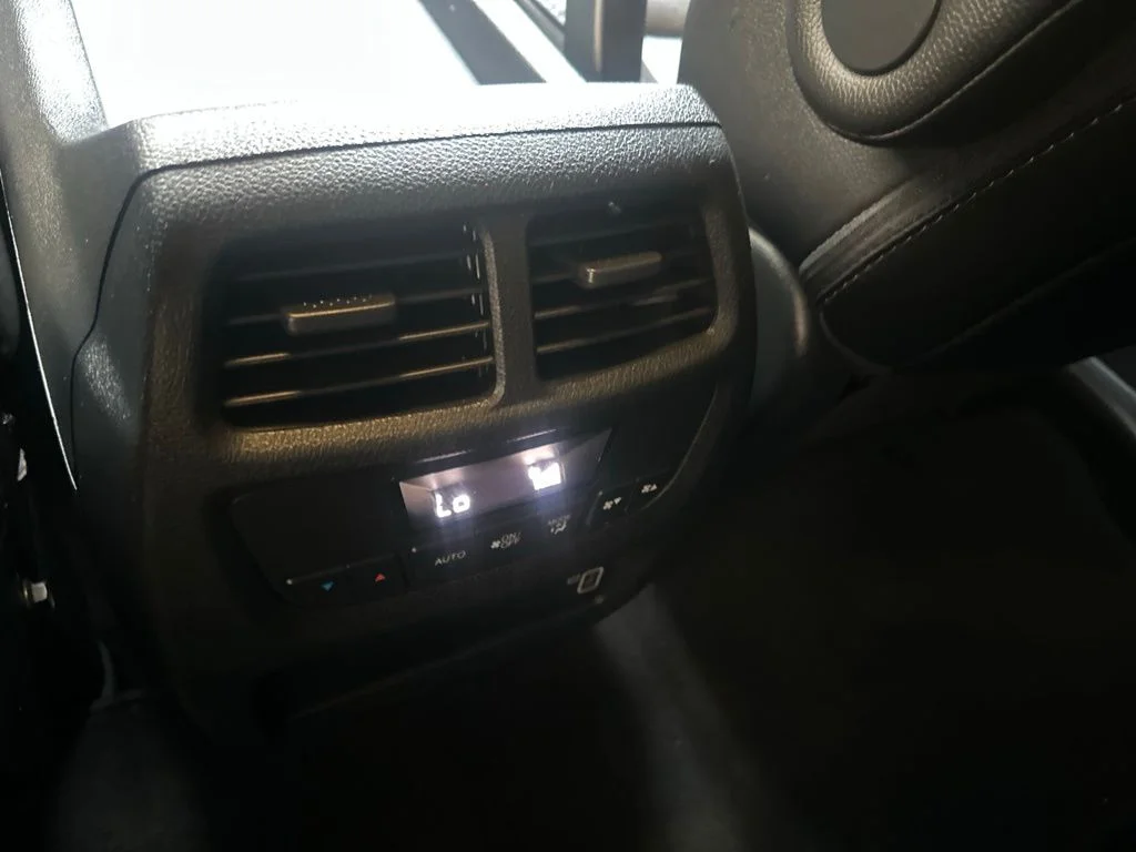 Used 2021  Honda EX-L image 26