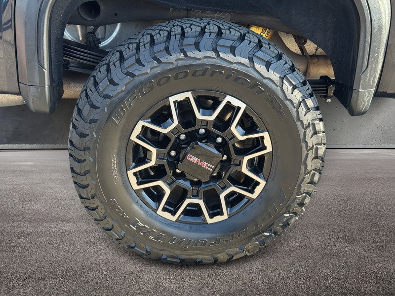 Used 2024 Silver GMC AT4X image 9