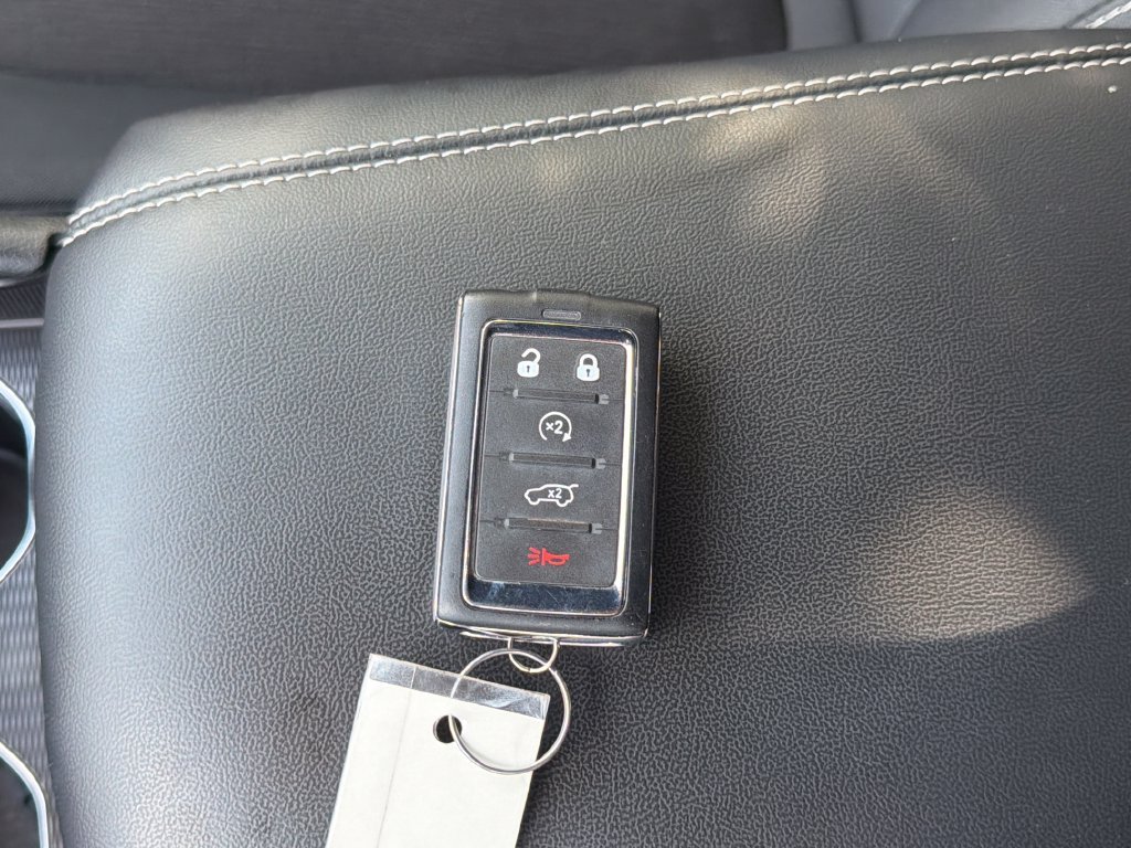 Used 2024 Black Jeep Laredo X image 24