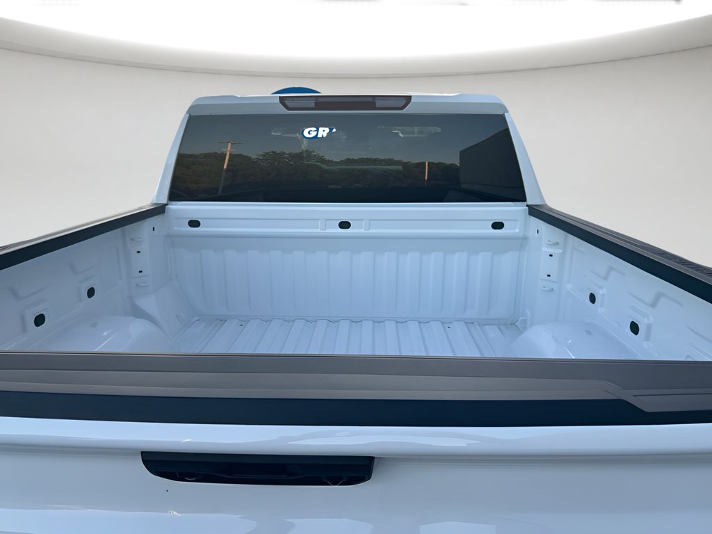 2026 Chevrolet Silverado 1500 LT - Photo 9