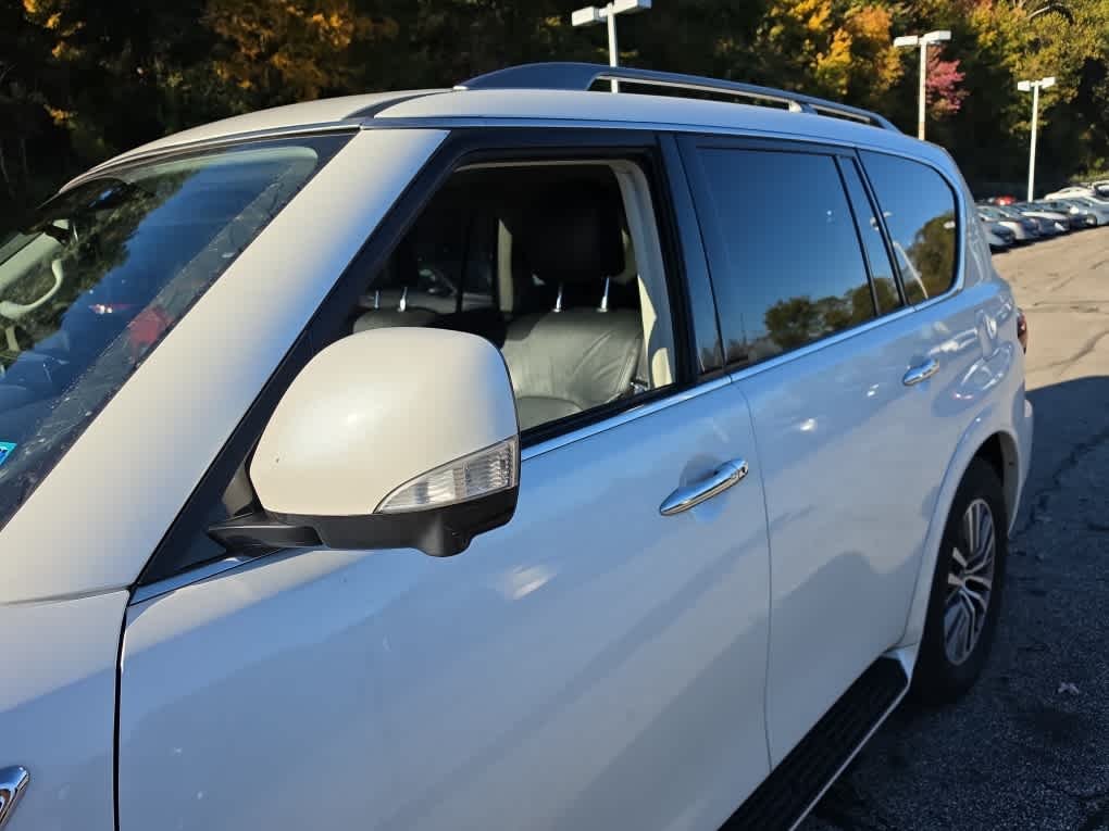 Used 2021 Aspen White Tricoat Nissan SL image 2