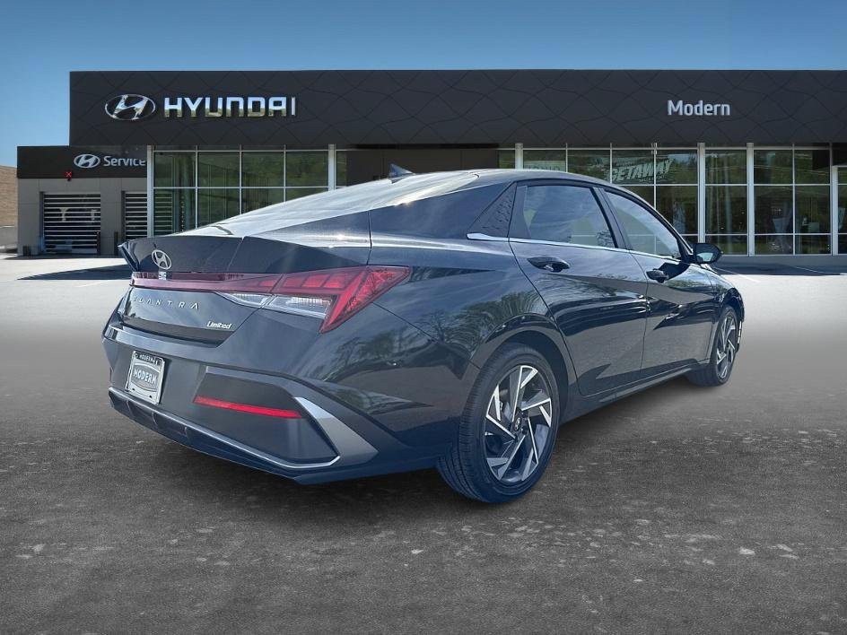 New 2026 Abyss Black Hyundai Limited image 18