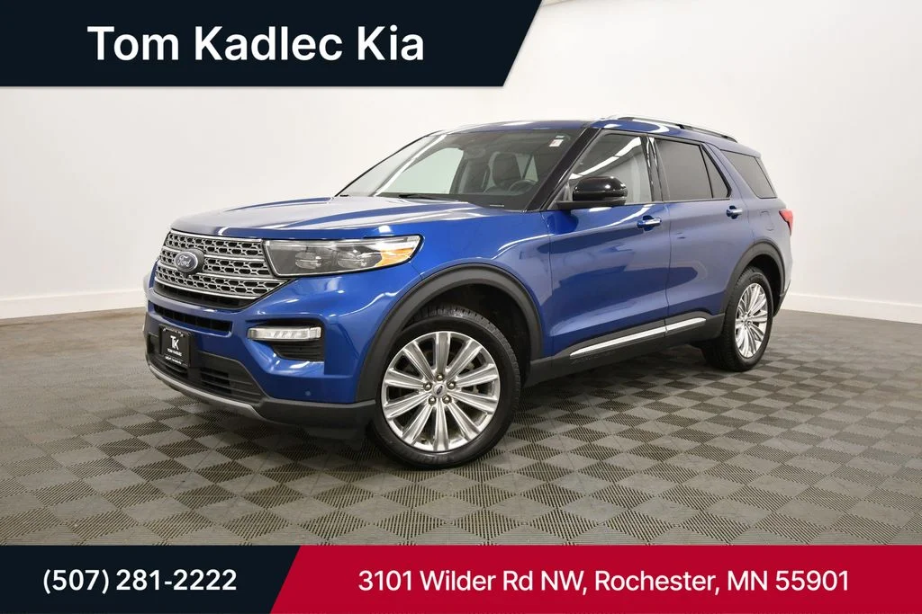 Used 2022 Blue Ford Limited image 1