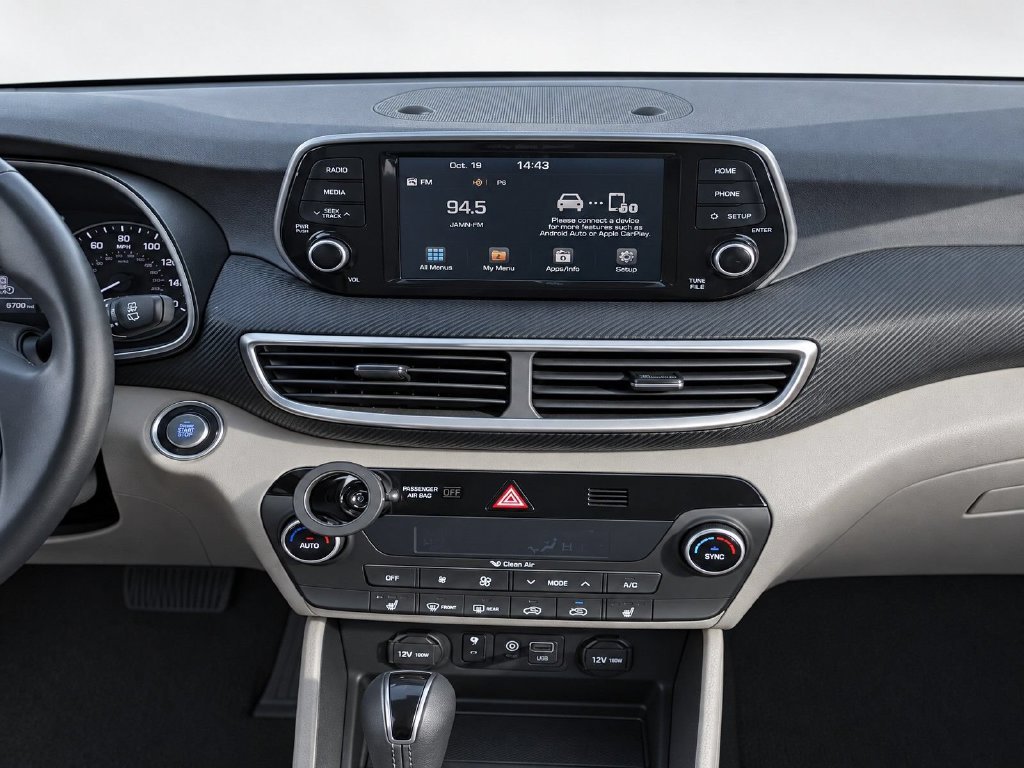 Used 2020 Silver Hyundai Sport image 16