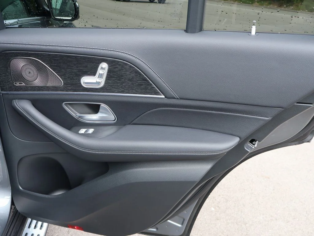New 2026 Selenite Gray Metallic Mercedes-Benz GLE 450 image 16