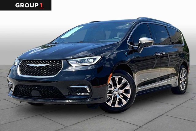 Pre-Owned 2023 Chrysler Pacifica Hybrid Pinnacle FWD Mini-van, Passenger