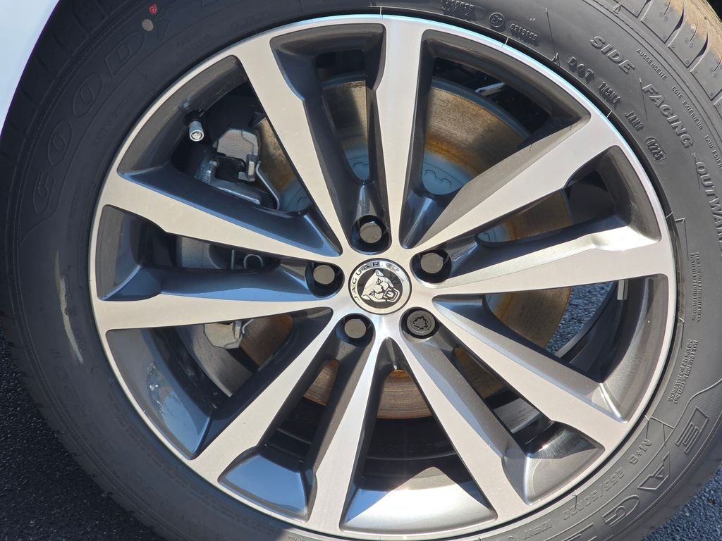 2026 Jaguar F-Pace R-Dynamic S - Photo 41