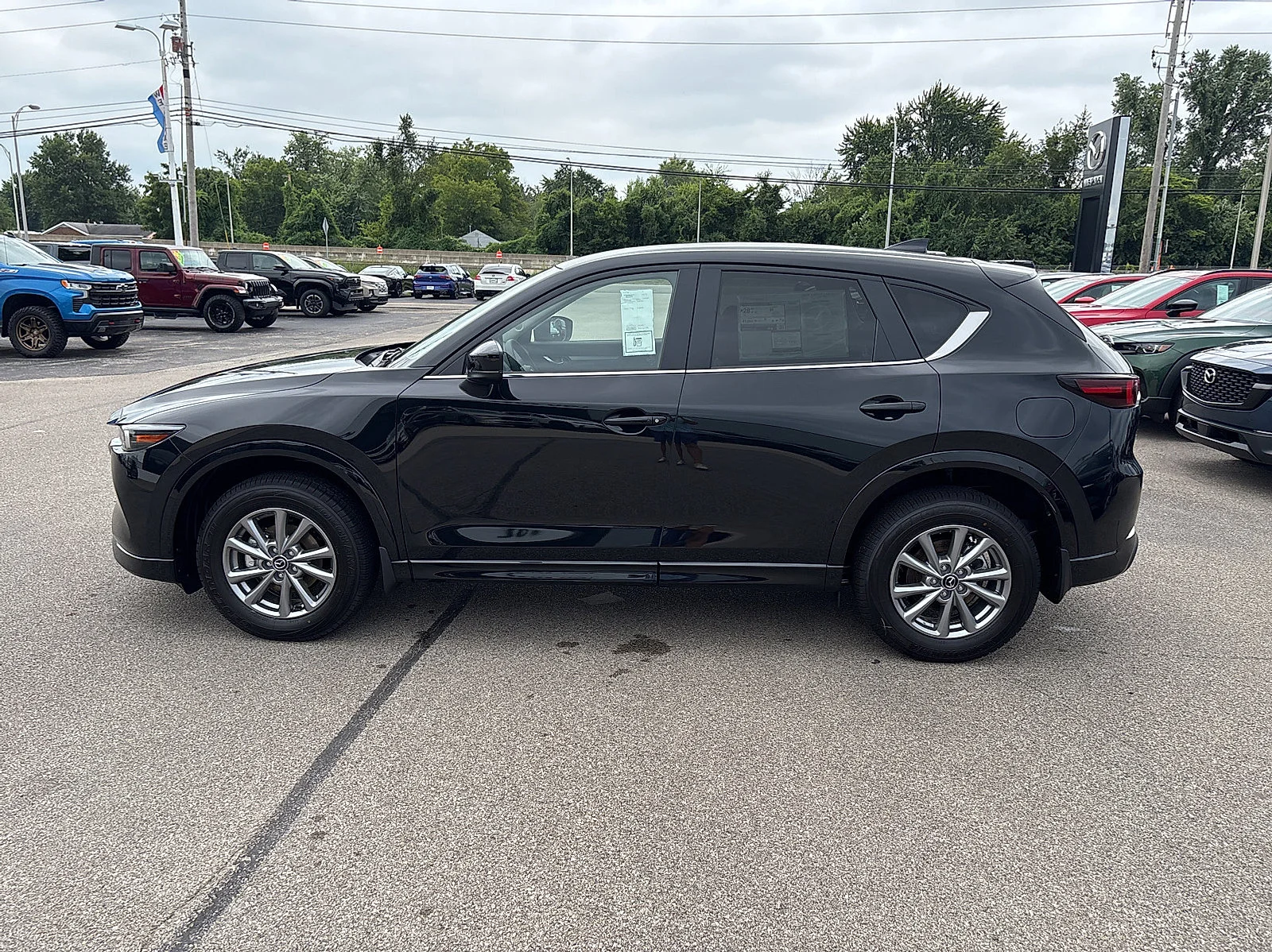 2025 Mazda CX-5 S Preferred package - Photo 4