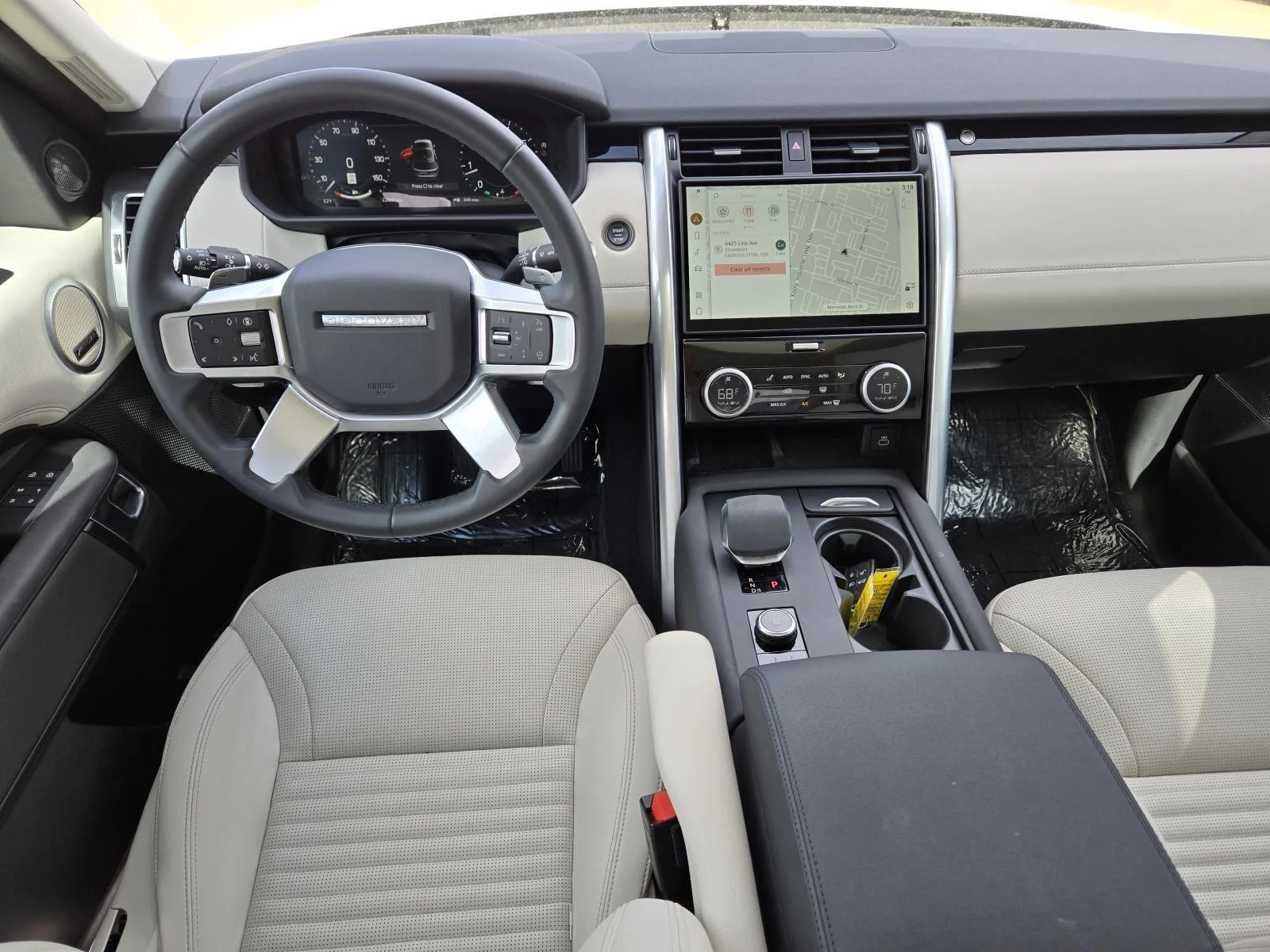 Certified Used 2025 Fuji White Land Rover S image 33
