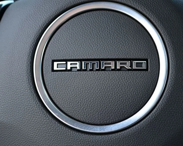 2023 Chevrolet Camaro 2LT - Photo 18