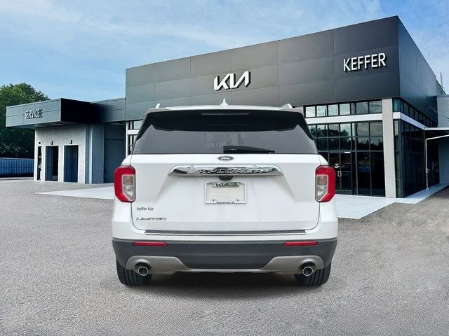 Used 2021 White Ford Limited image 7