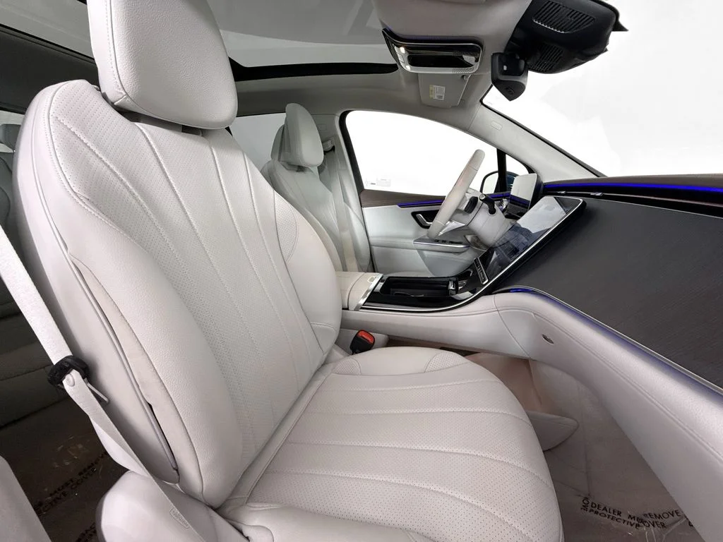 Used 2023 Blue Mercedes-Benz 350 SUV image 28