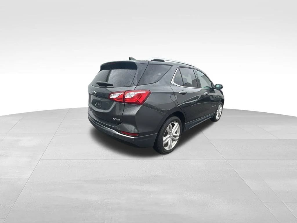 Certified Used 2018 Gray Chevrolet Premier image 5