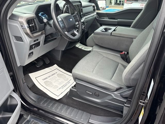 Used 2025 Black Ford XLT image 21